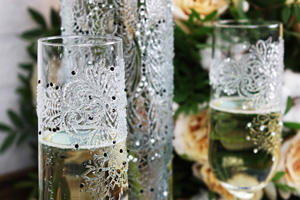 Свадебный декор бокалов и вазы. Использование прозрачного контурного геля