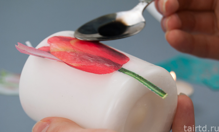 дизайн бутылки к 8 марта