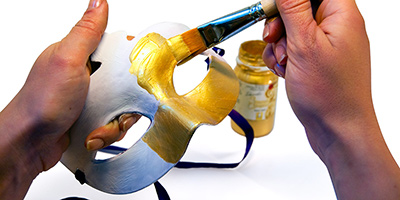 новогодняя маска, моделирующая гель-паста