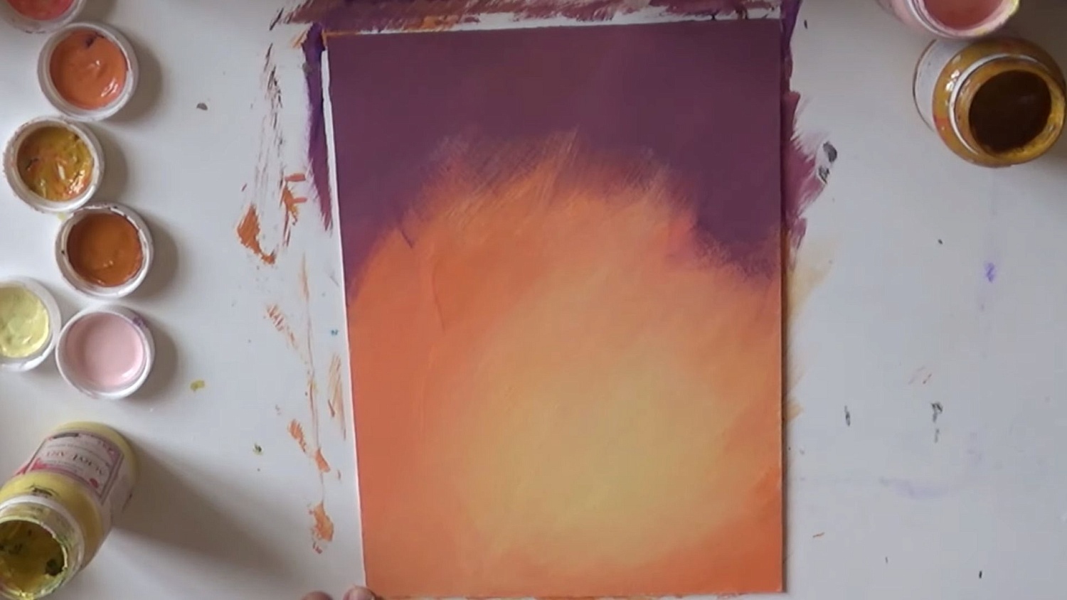 Картина «Доброй ночи»: секреты многослойного нанесения краски Олеси Дубовик