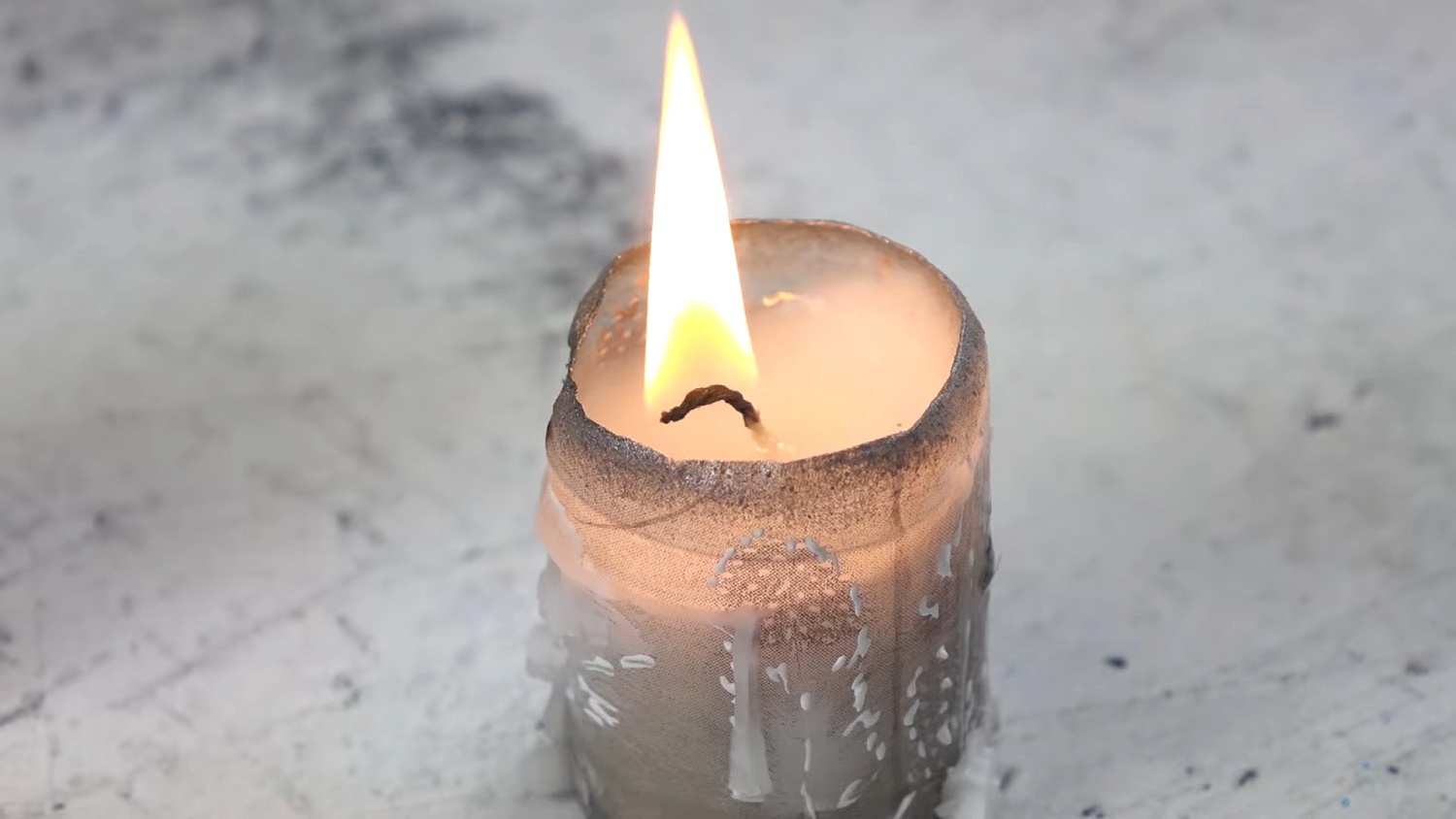 Как горят свечи, украшенные акрилом: четыре способа задекорировать свечи к Пасхе